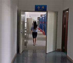 (視頻)全檢包裝，倉庫